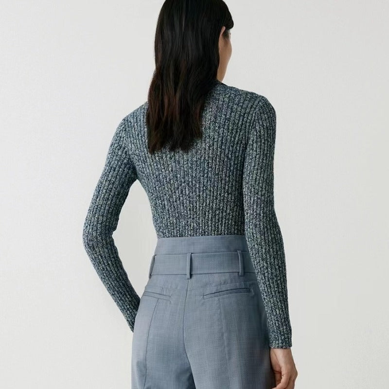 Tricot uni en grosse laine pour femmes