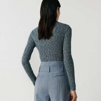 Tricot uni en grosse laine pour femmes